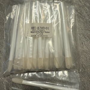 Clinique Beyond Perfect tester wand